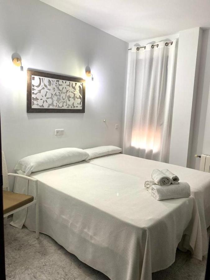 Hostal Casa Lopez La Zarza  Екстер'єр фото
